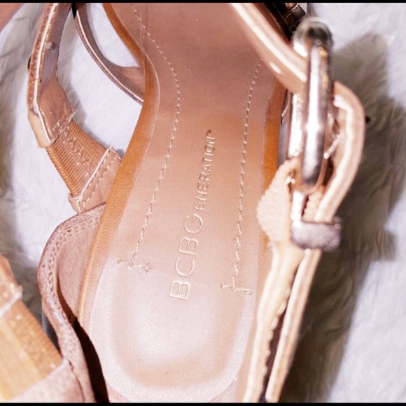 🚫TRADED!!🚫 BCBG Heels!! - Picture 5 of 5